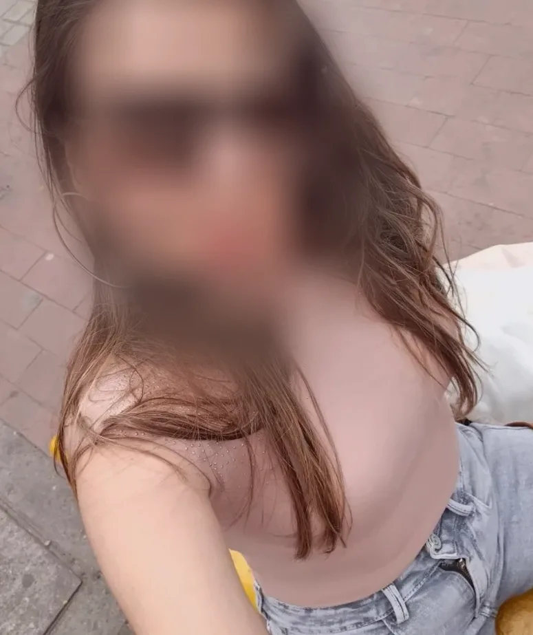 Hannah, 35