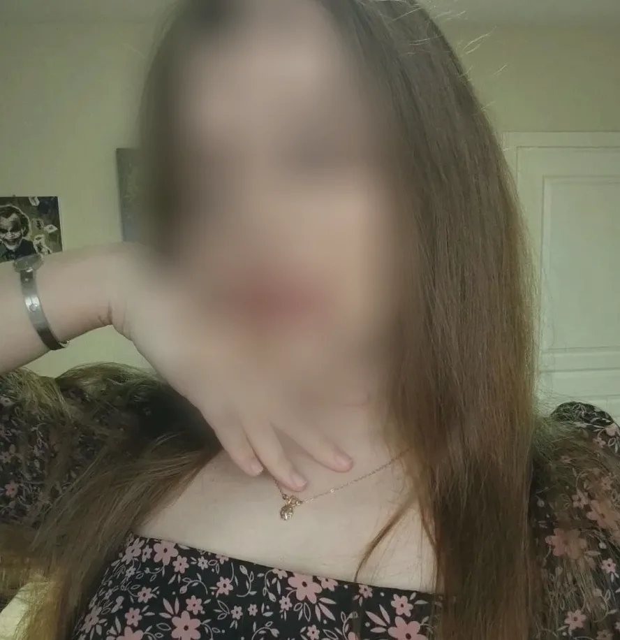 Hannah, 24