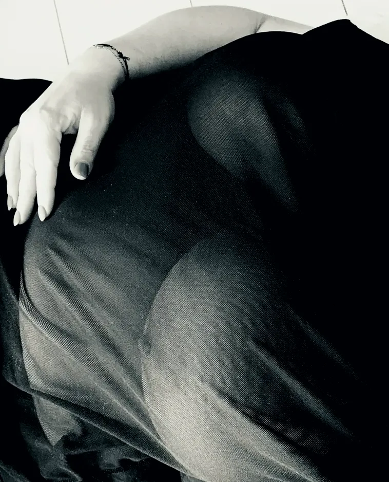 Saskia, 36