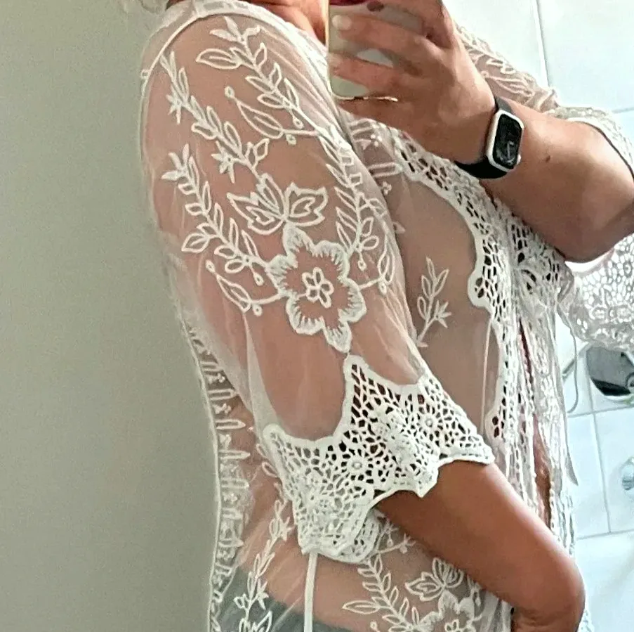 Zeynep, 36